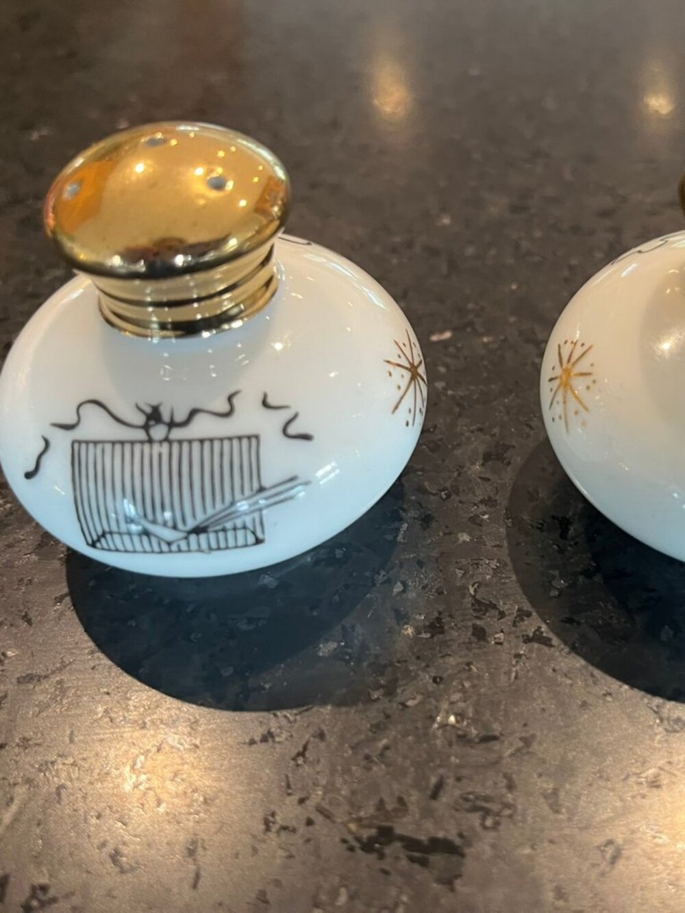 Vintage Ucagco Salt and Pepper Shakers Atomic Bird Cage Made in Japan MSM